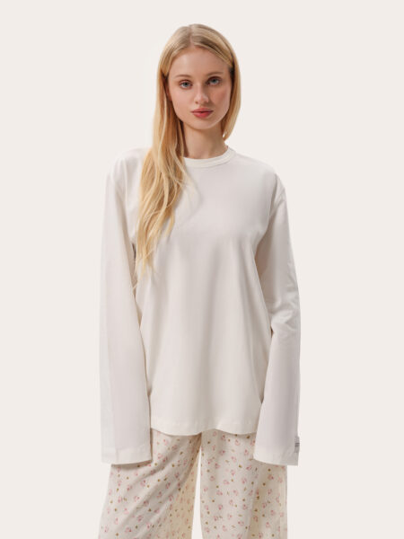 Mleczny oversize longsleeve