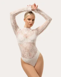 Body z koronki - Mleczny