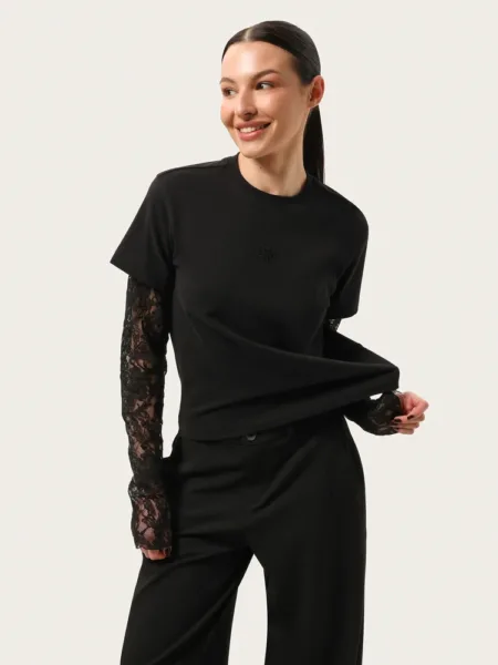 Czarny longsleeve z koronkowymi rękawami i haftem